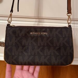 Michael Kors Crossbody Bag